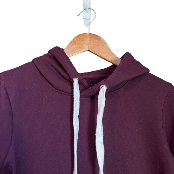 3 for $30! Reflex maroon fleece hoodie. Size medium - Picture 3 of 12